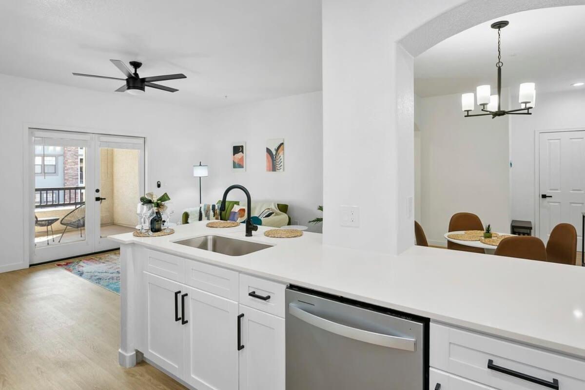 Cozysuites Glendale By The Stadium With Pool 02 Eksteriør bilde