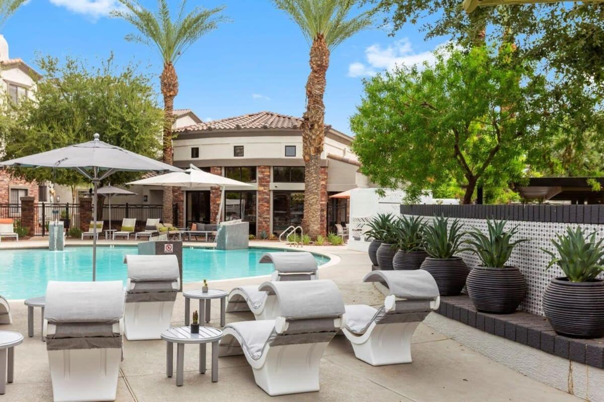 Cozysuites Glendale By The Stadium With Pool 02 Eksteriør bilde